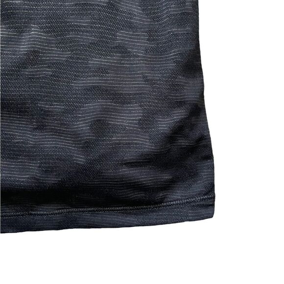 LULULEMON Miles Ahead Tank Black Camo Size 6 - See Measurements - Picture 8 of 11